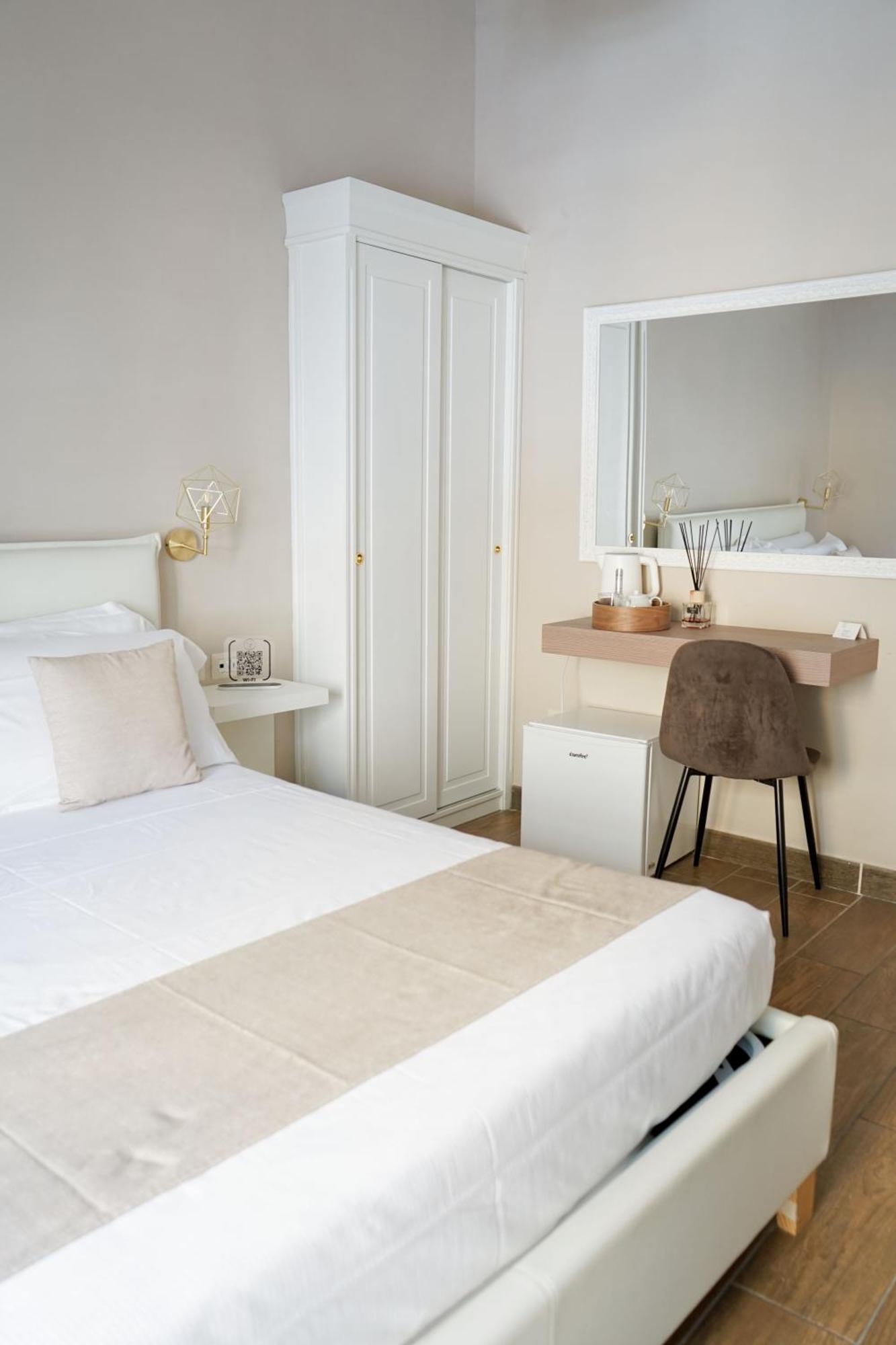 Parthenope Maison d'hôtes 2*